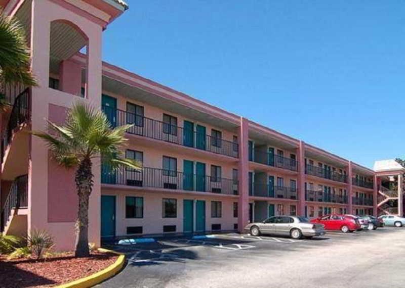 Quality Inn & Suites By The Lake Four Corners Exterior foto